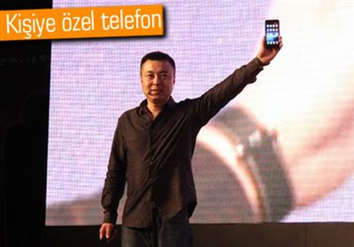 Kişiselleştirilebilir Yeni Telefon
