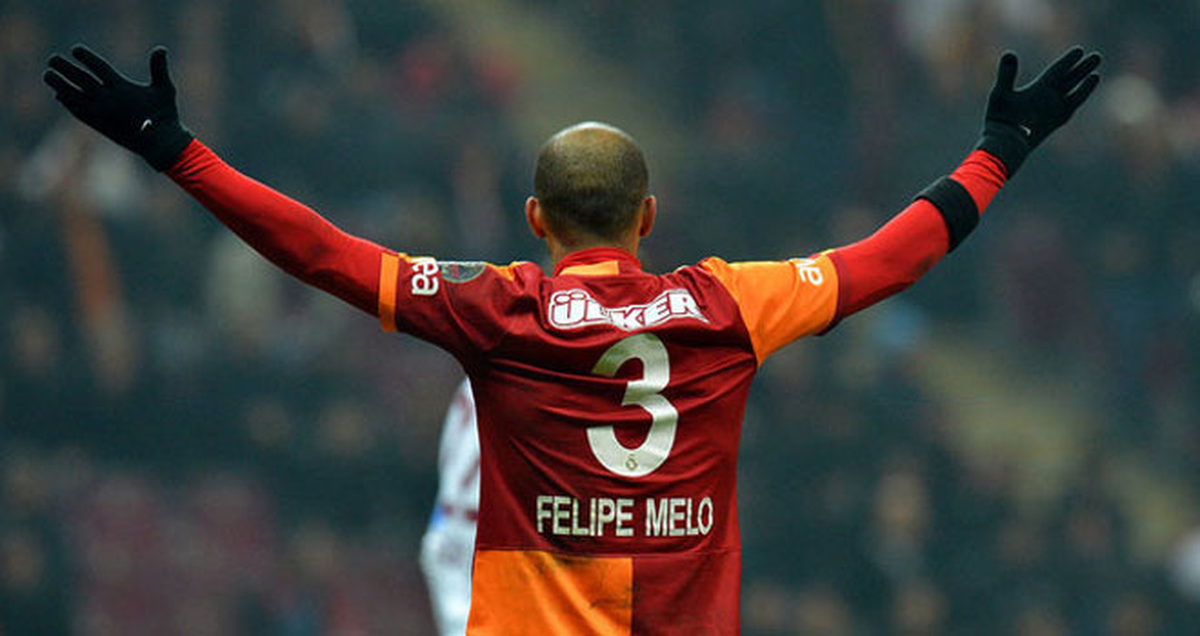 Melo\'nun Kaburgası Kırıldı!