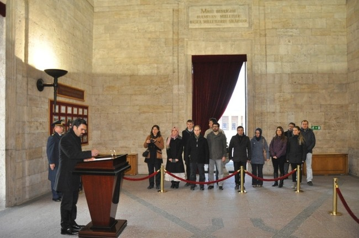 Ögeder Anıtkabir\'i Ziyaret Etti