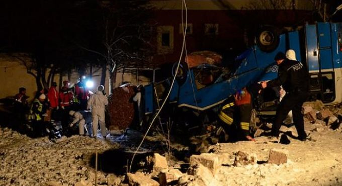 Öğrencileri Taşıyan Midibüs Kaza Yaptı: 11 Ölü