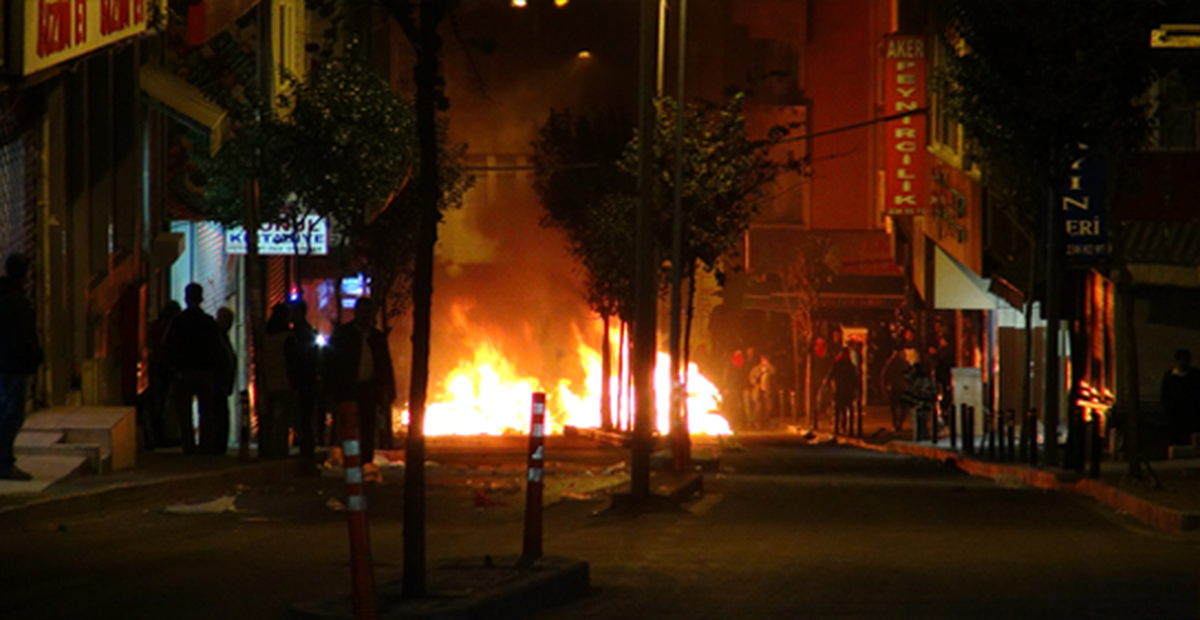 Kadıköy ve Okmeydanı\'nda Olaylı Gece