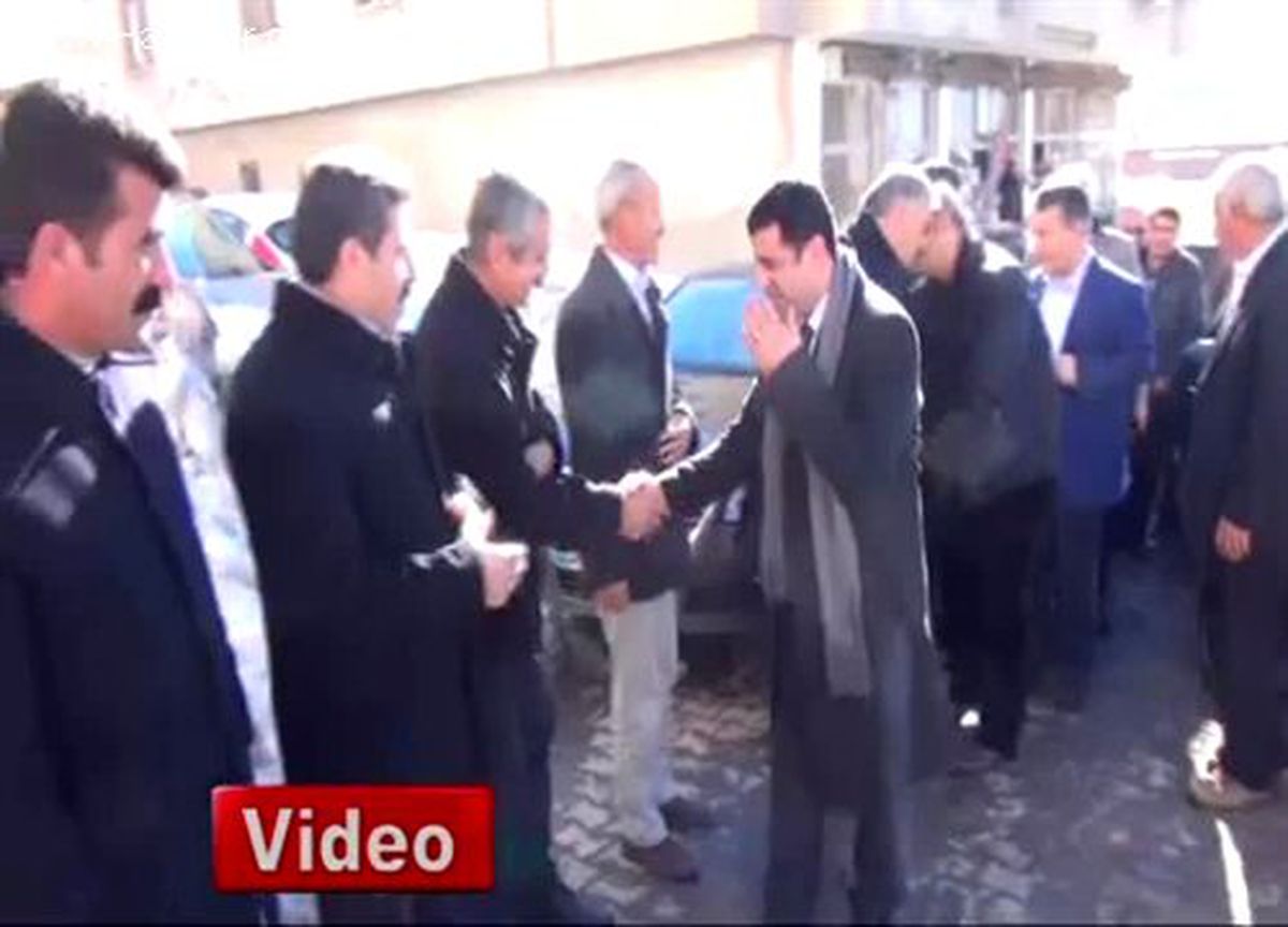 Selahattin Demirtaş: \'Türkiye\'de Bir Derin Devlet Gerçeği Var\'