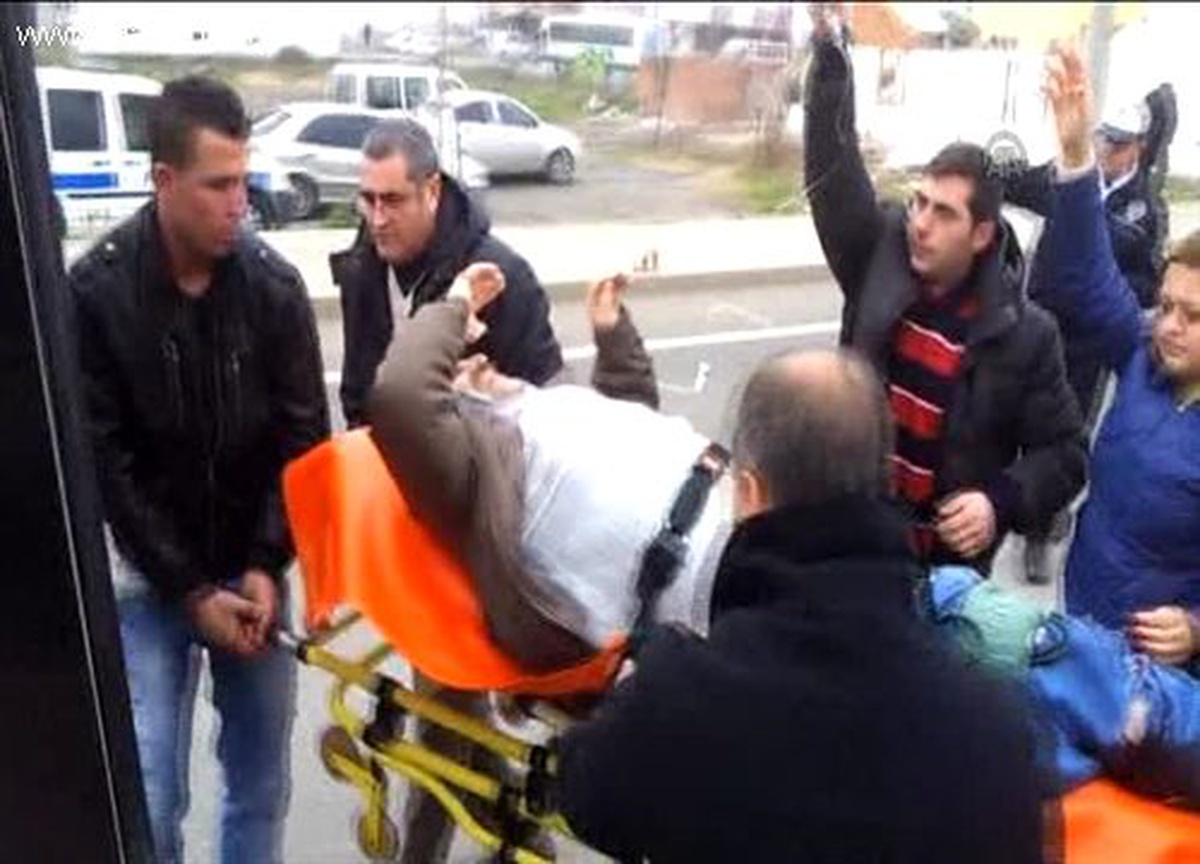 Sürücü adayının kullandığı otomobil yayalara çarptı -