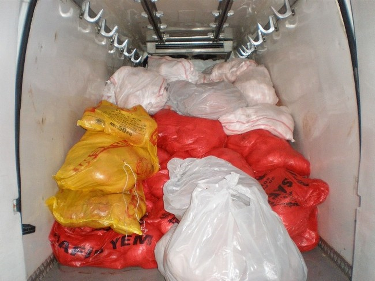 Aksaray\'da 46 Bin 750 Paket Kaçak Sigara Ele Geçirildi