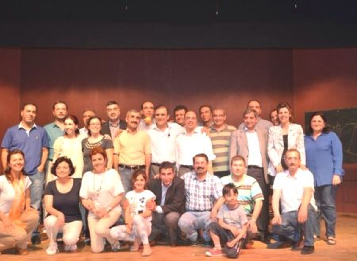 Arkadaşları İçin Stand-up Gösterisi Yaptı