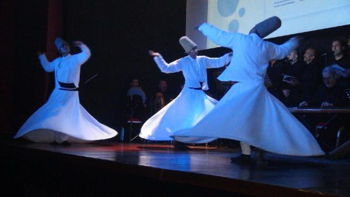 Bakan Ergin Mevlana\'yı Anma Etkinliklerine Katıldı