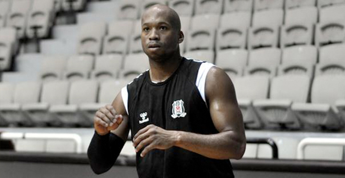 Beşiktaşlı Gaines\'in Adalesinde Yırtık Tespit Edildi