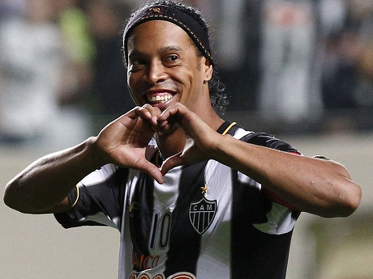 Beşiktaş\'ta Yeniden Ronaldinho Harekatı