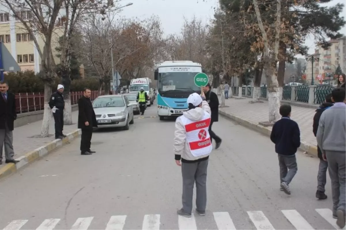 Çankırı\'da Okul Geçit Projesi Uygulamaya Alındı