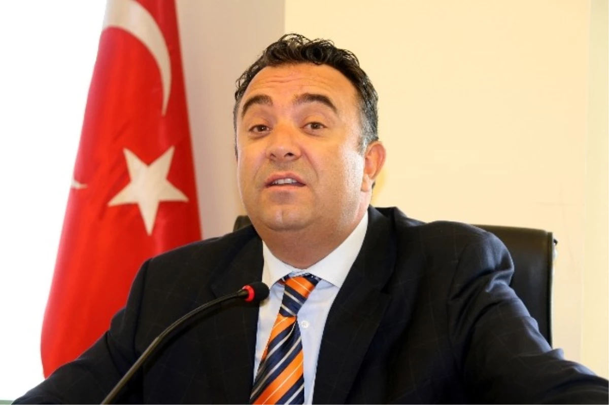 CHP\'li Eski Belediye Başkanı ve Yardımcısına Hapis Kararı