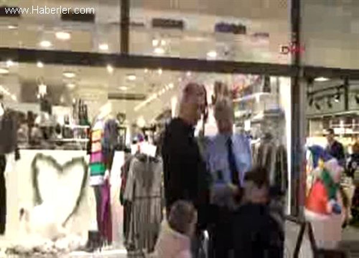 Danimarka\'da Polis, Noel ve Yılbaşı Alışverişi Yapanları Uyardı