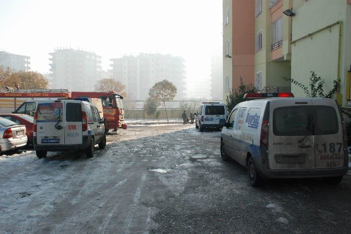 Diyarbakır\'da Kombi Patlaması Paniğe Neden Oldu