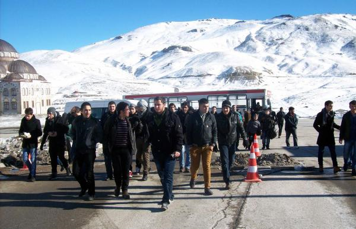 Filistin ve Suriyeli Öğrenciler Erciyes\'i Gezdi