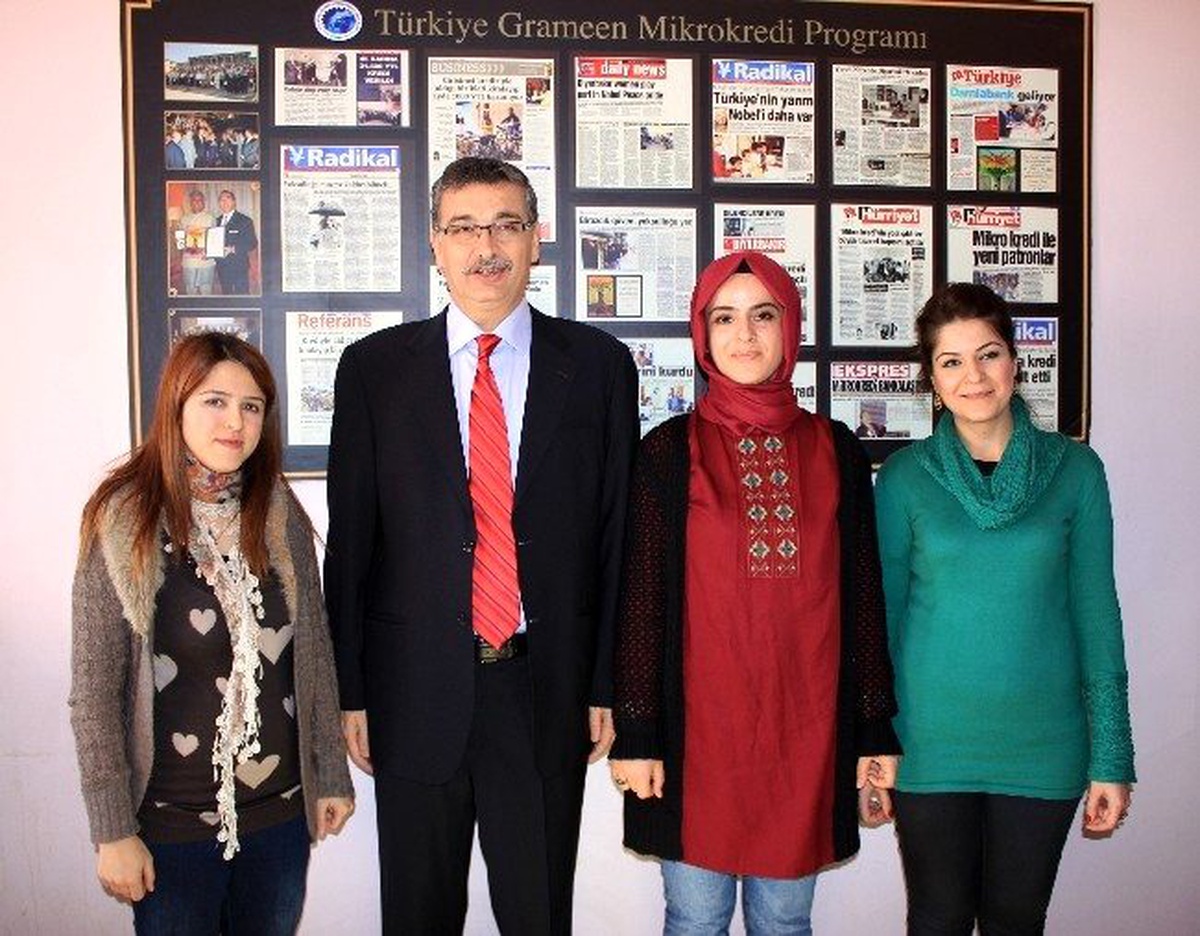 Güvenç\'ten Şehit Aileleri Derneği\'ne Ziyaret