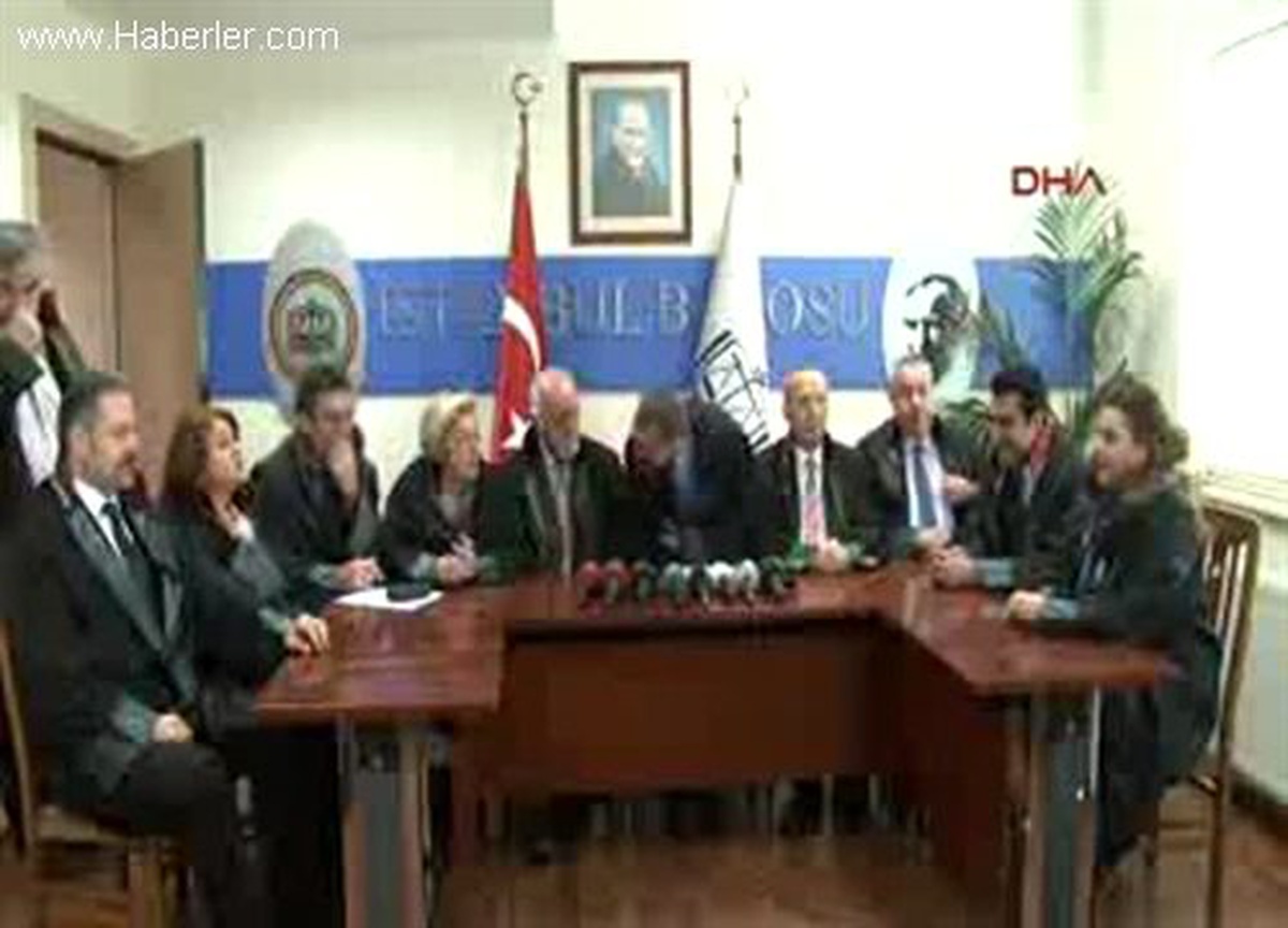 İstanbul Barosu\'ndan "Yolsuzluk Soruşturması ve Tutuklu Avukatlarla" İlgili Açıklama