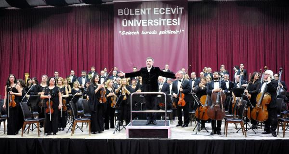 İstanbul Devlet Senfoni Orkestrası\'ndan BEÜ\'de Konser