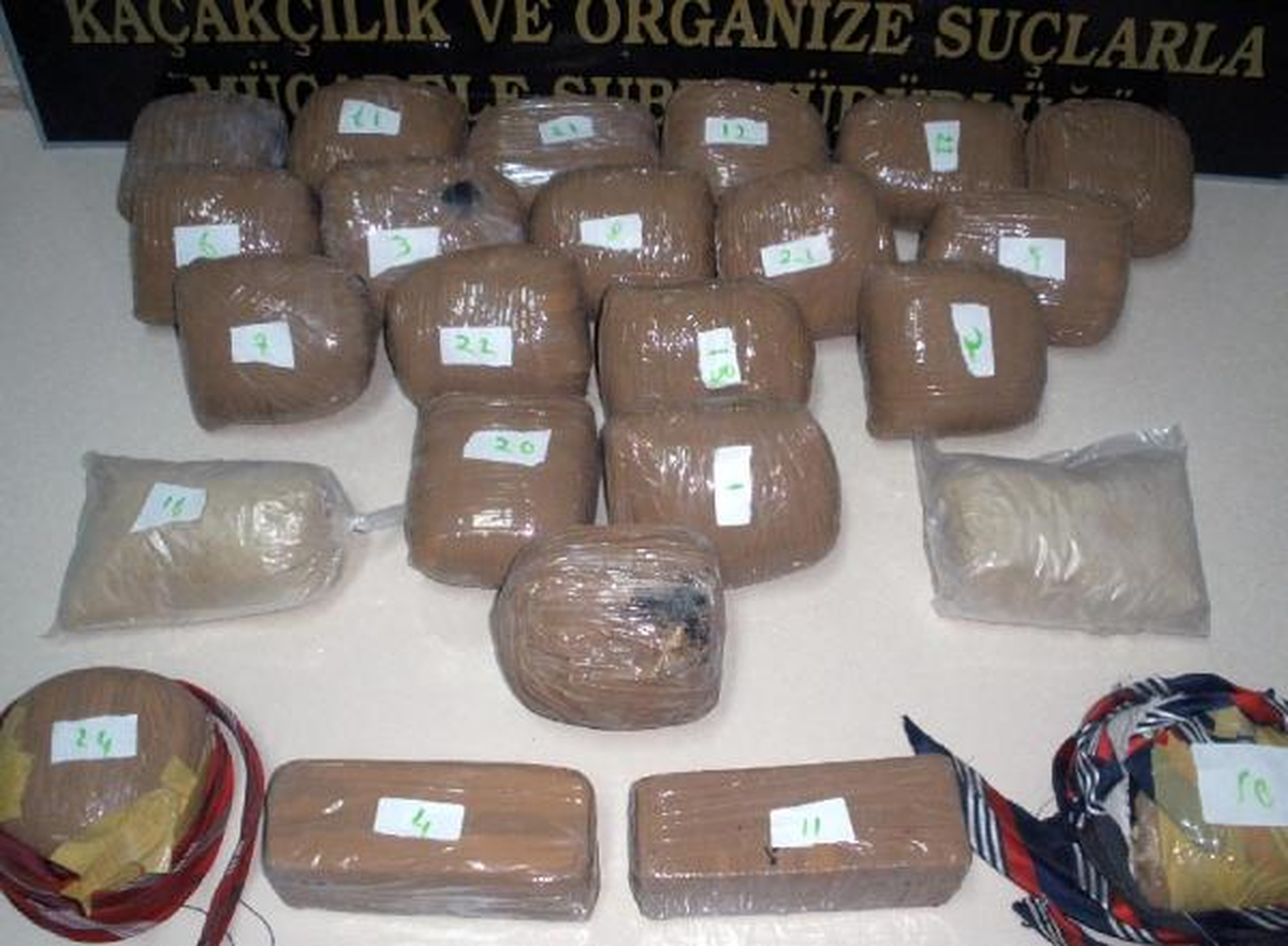 Kayseri\'de 12 Kilo 360 Gram Eroin Ele Geçirildi