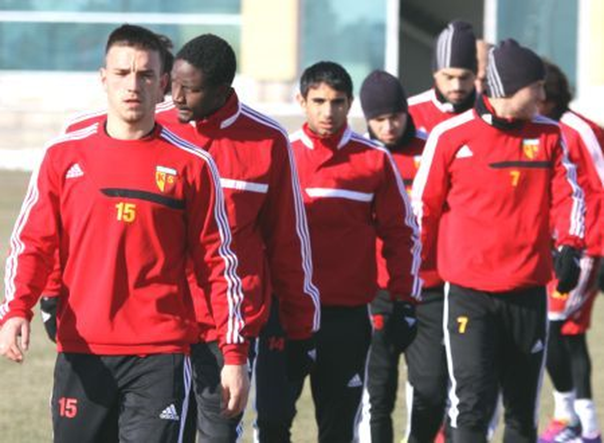 Kayserispor\'da Fenerbahçe Mesaisi Başladı