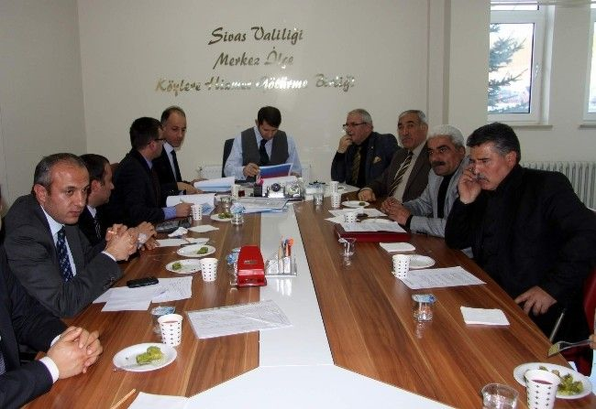 Köylere Hizmet Götürme Birliğinin Çalışmaları Değerlendirildi