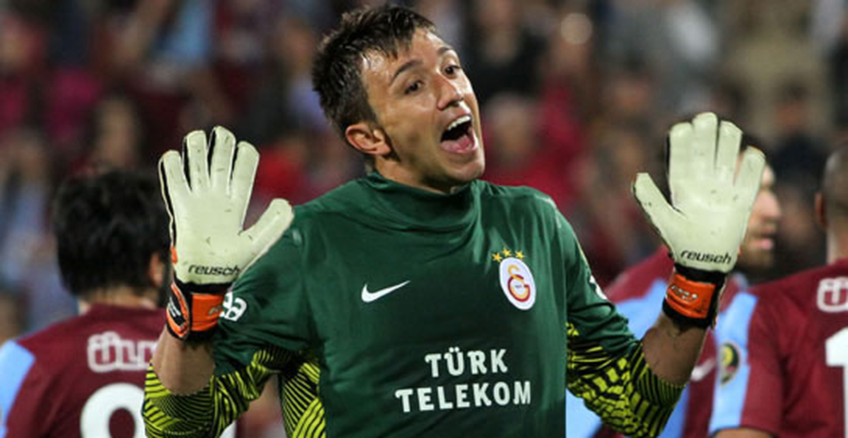 Muslera: Onur Türkiye\'nin En Değerli Kalecisi
