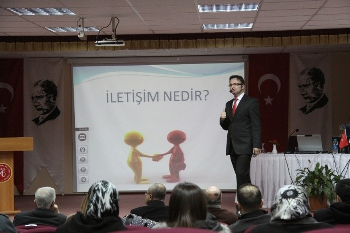 Nevşehir\'de Etkili İletişim Teknikleri Konulu Seminer