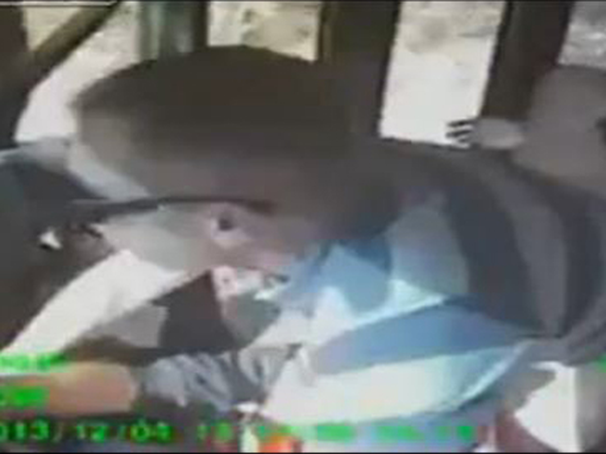 Öğrenci Otobüsünde Dehşet Anları