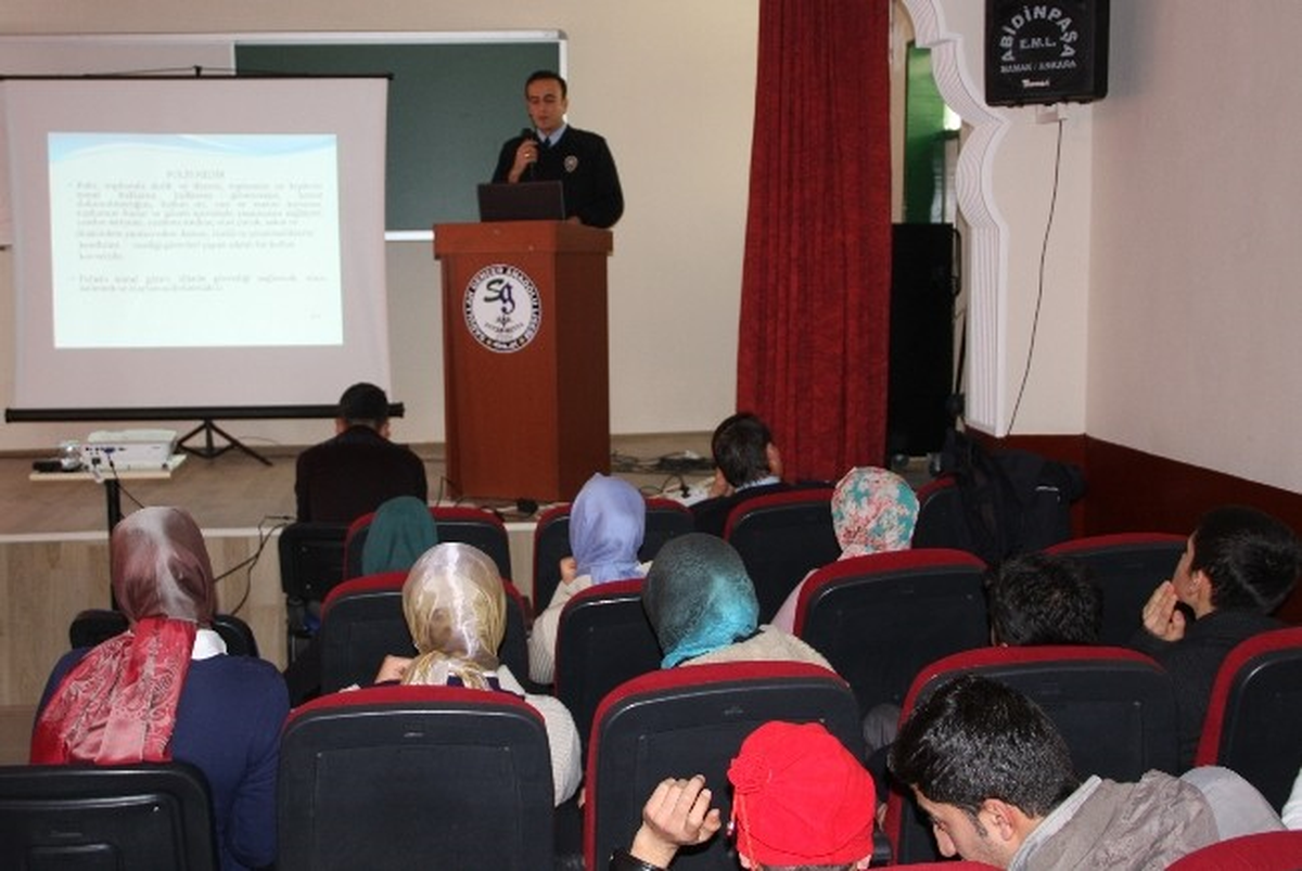 Öğrencilere "Polislik Mesleği" Tanıtıldı