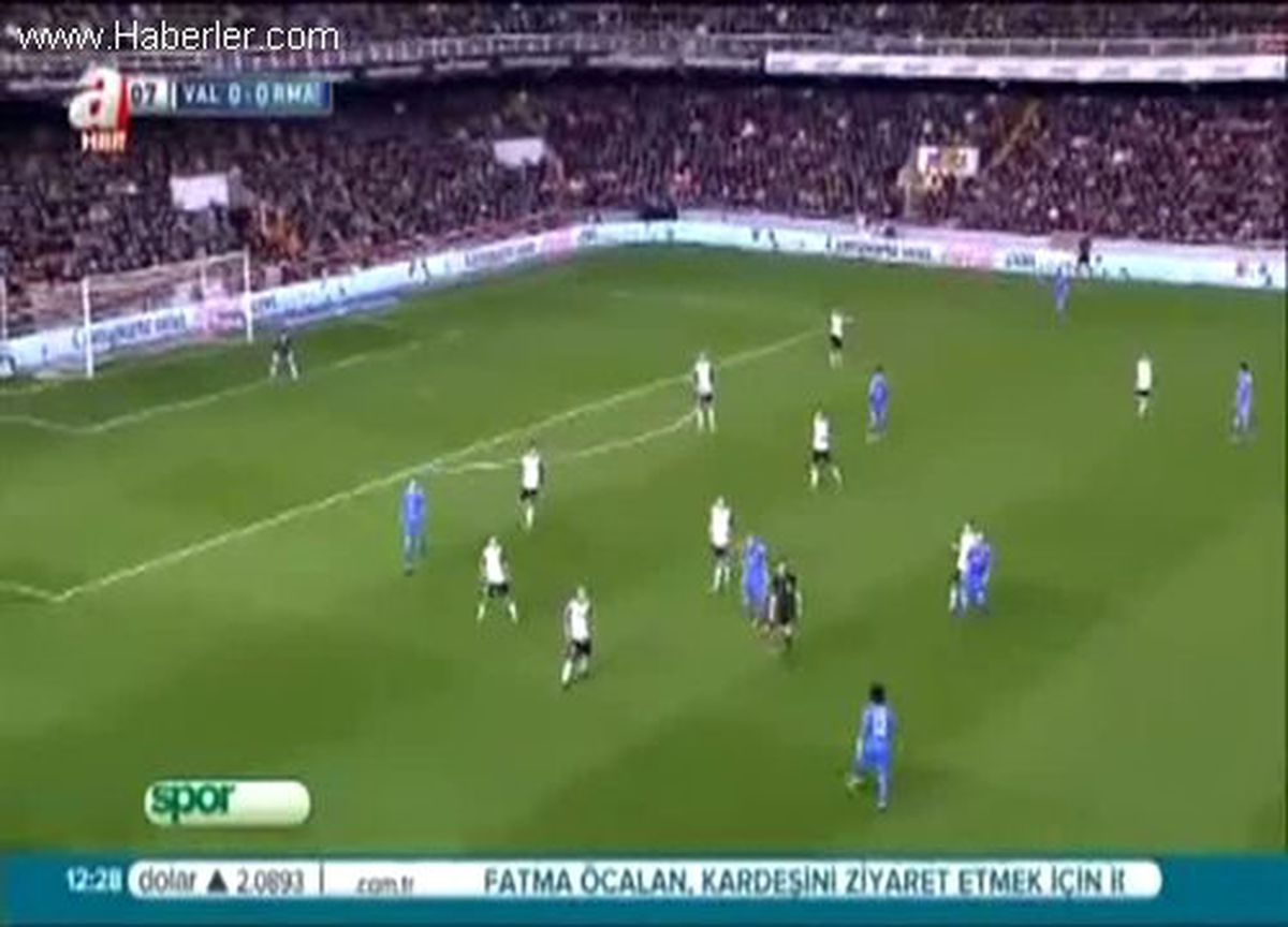Real Madrid, Valencia\'yı 3-2 Yendi