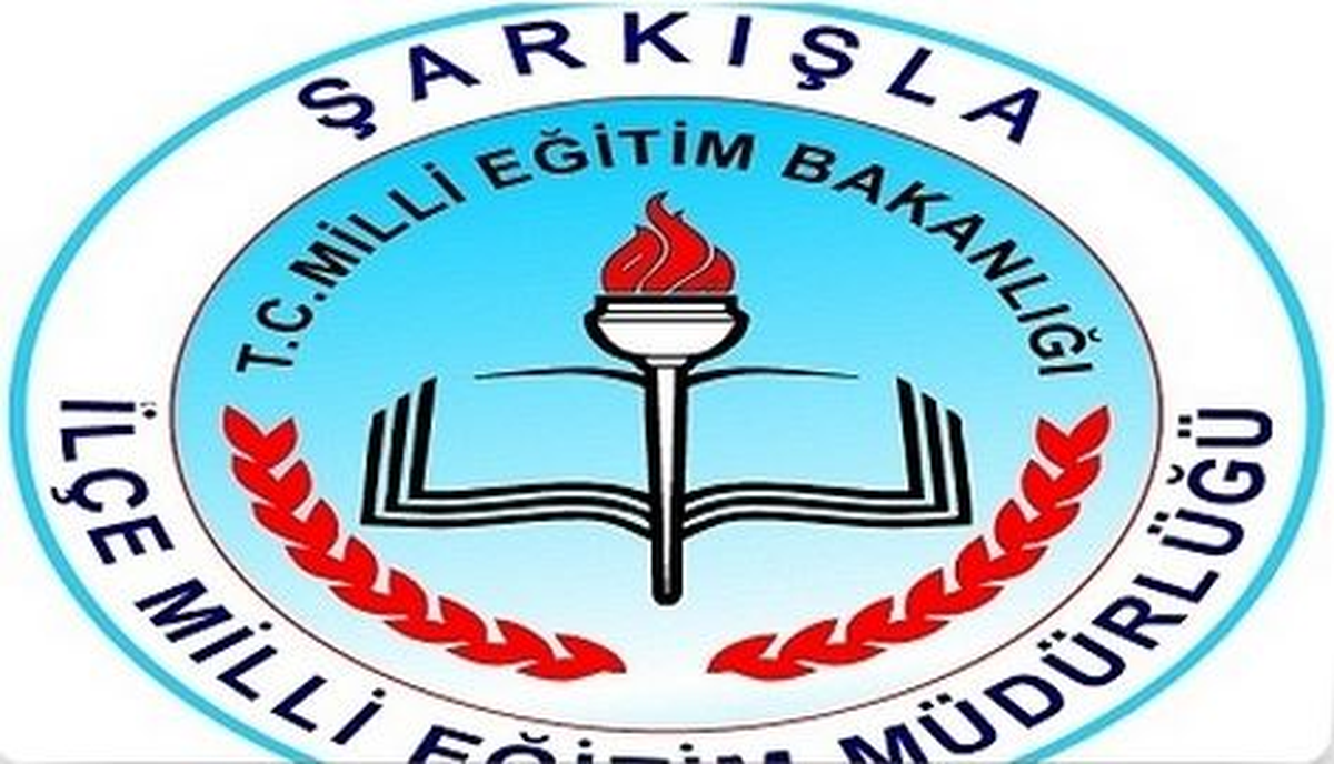 Şarkışla\'da Eğitime Destek Veren Esnafa Plaket