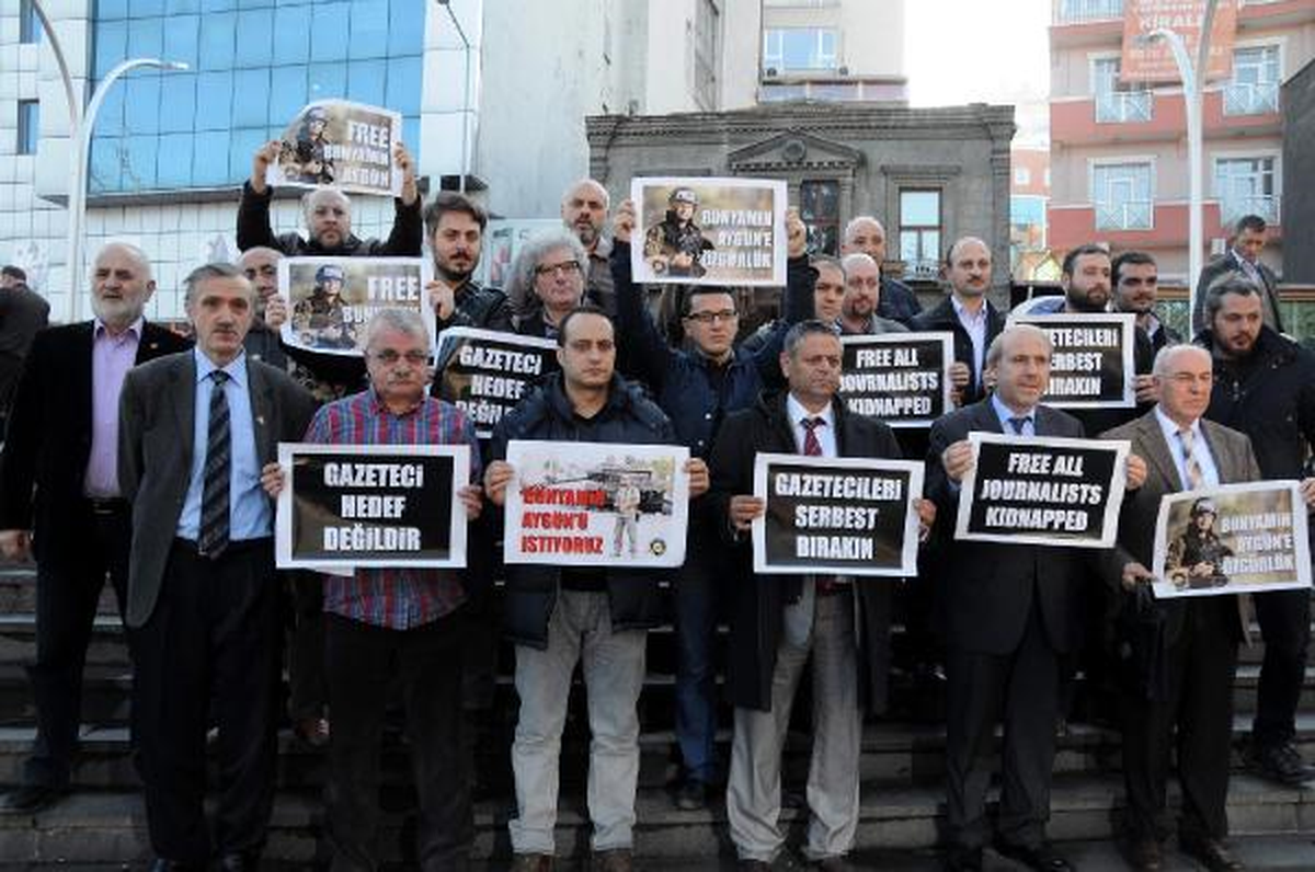 Suriye\'de Kaçırılan Gazeteci Bünyamin Aygün İçin Basın Açıklaması Yapıldı