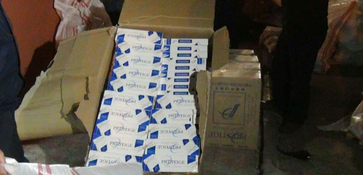 Trabzon\'da Gümrük Kaçağı Sigara Ele Geçirildi