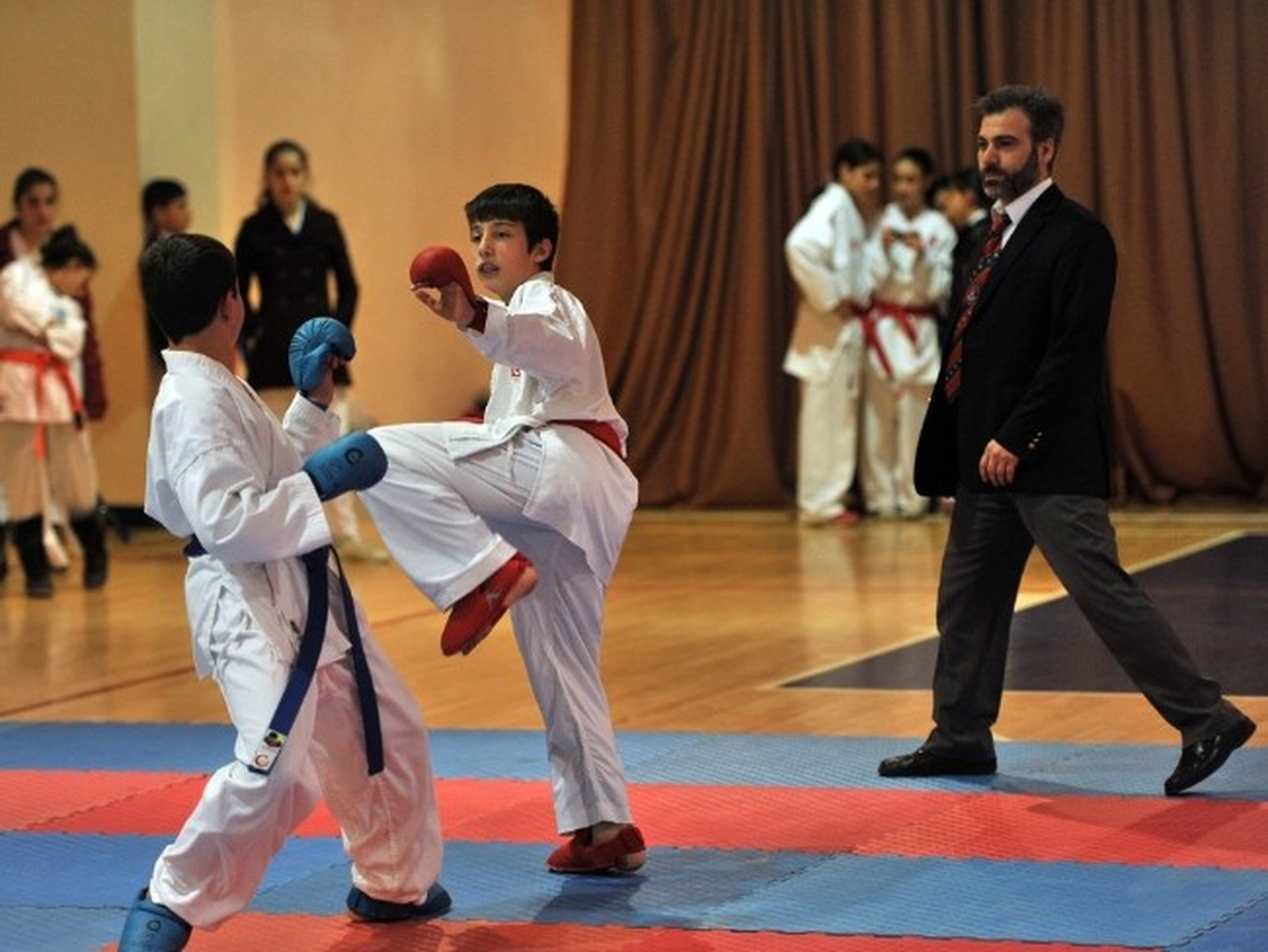Trabzon\'da Karate İl Birinciliği Yapıldı