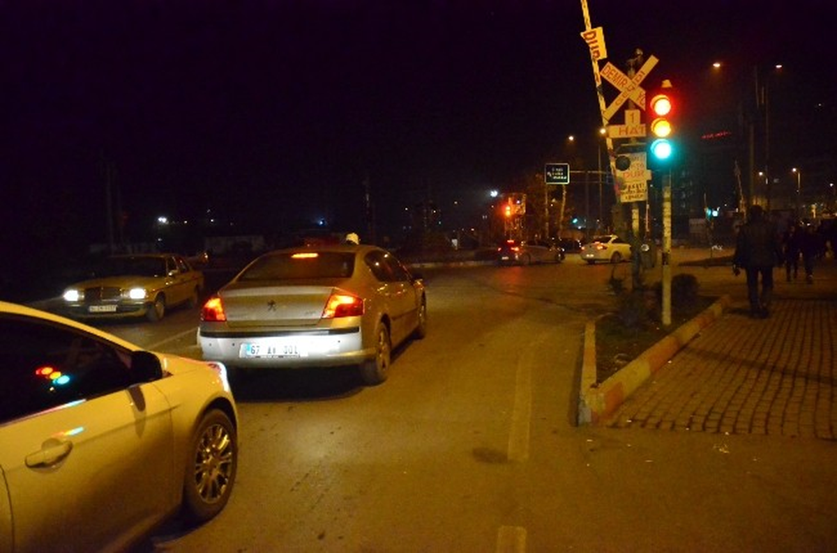 Trafik Işıkları Sürücüleri Şaşkına Çevirdi