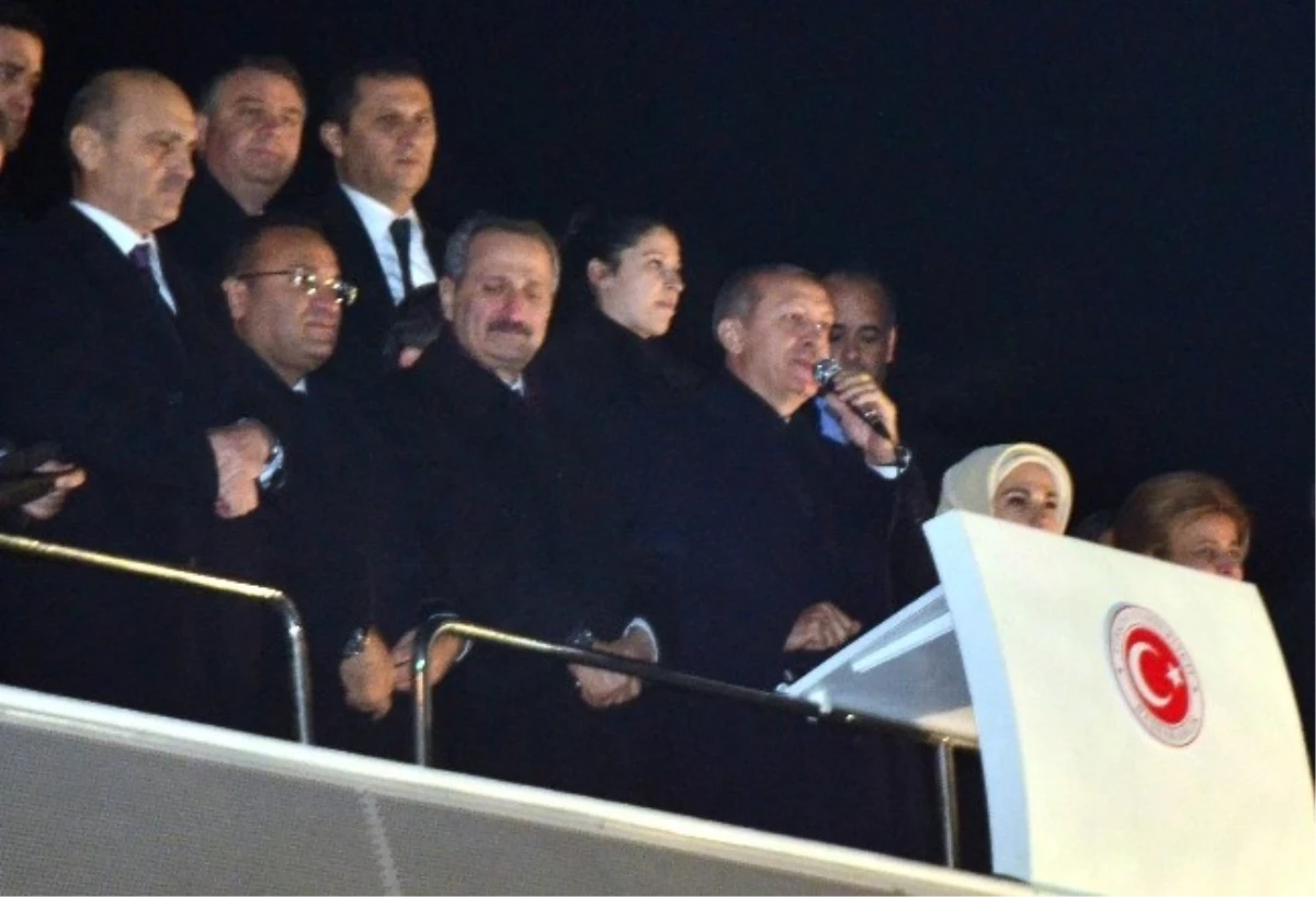 Başbakan Ankara\'da Binlere Seslendi