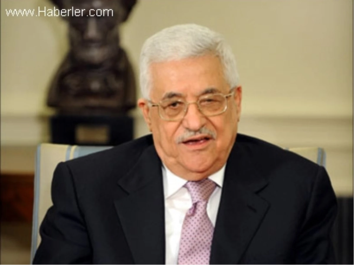 Filistin Devlet Başkanı Abbas Noel Kutlamalarına Katıldı