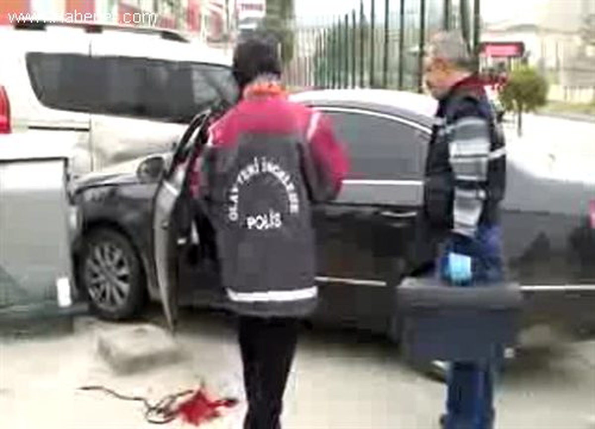 Denizli\'de Bıçaklandıktan Sonra Kendinden Geçip, Kaza Yaptı