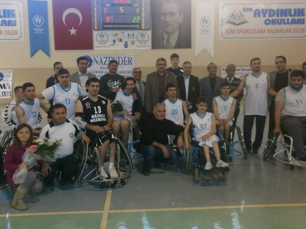 Engelsizler Nazilli\'den Mutlu Döndü