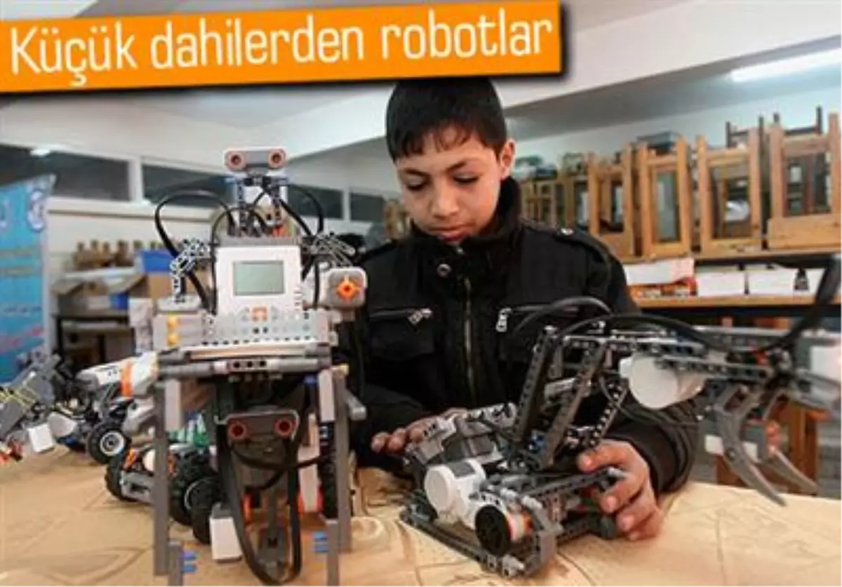 Gazzeli Çocuklar Robot Geliştiriyor