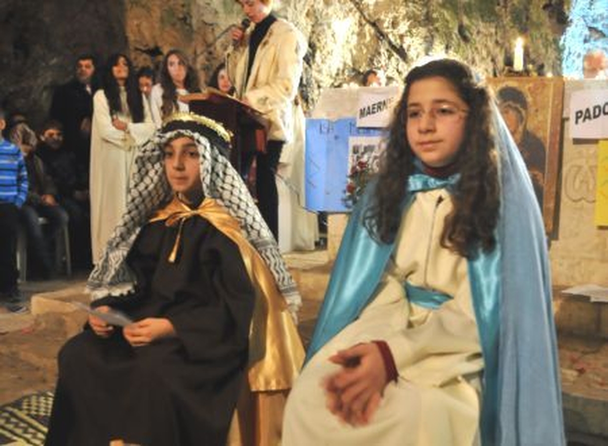 Hatay\'da Ortodoks Kilisesinde Noel Ayini Düzenlendi