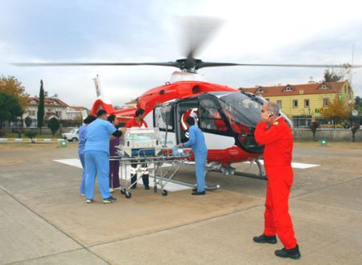 Prematüre Bebek İçin Ambulans Helikopter Havalandı