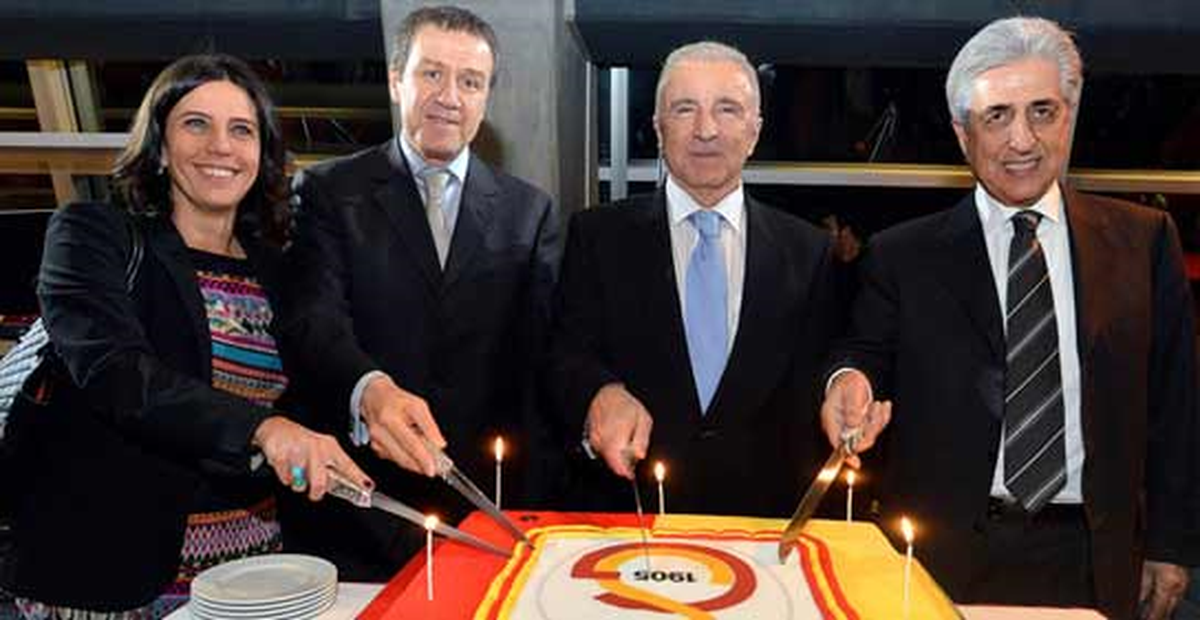 Ünal Aysal\'dan yeni yıl mesajı