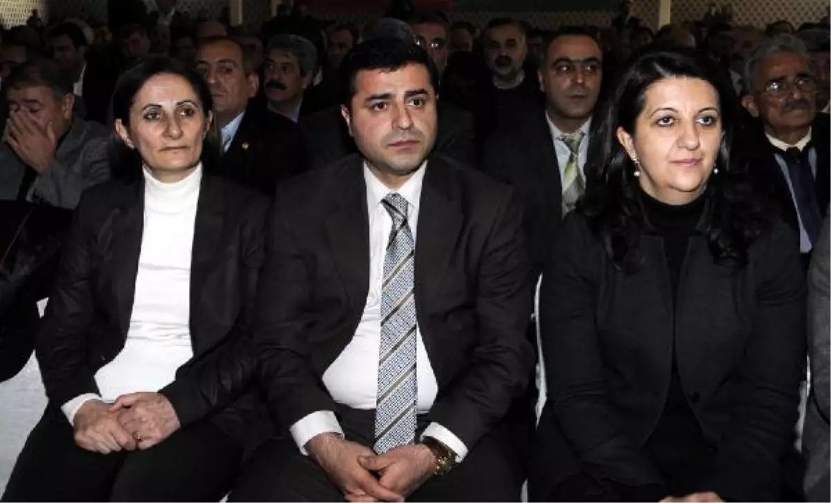 Demirtaş Bakanların İstifasını Değerlendirdi