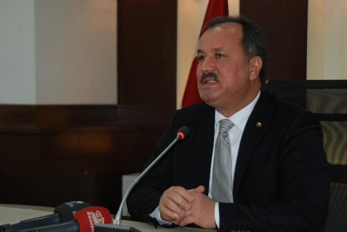 Denizli İş Dünyası, Denizli\'ye Bakanlık Bekliyor