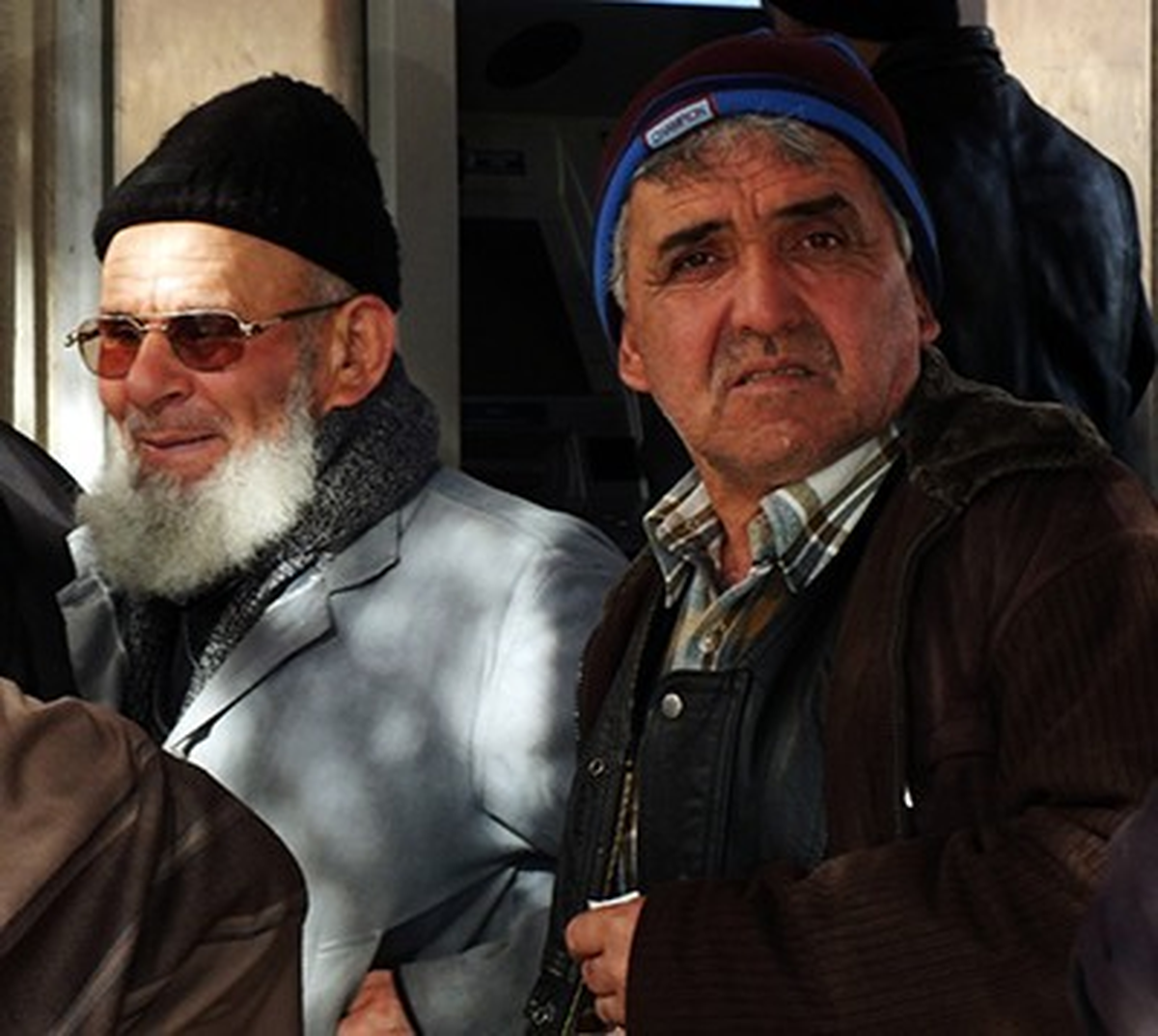 Emekliler, Ziraat\'ten Vazgeçmiyor