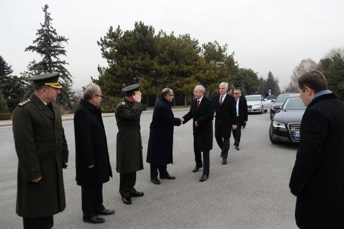 İnönü, Kılıçdaroğlu\'nun Katıldığı Devlet Töreni ile Anıldı