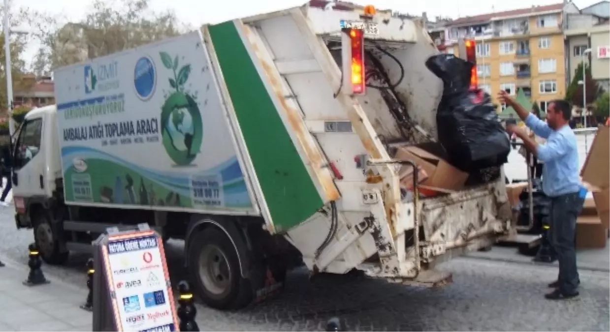 İzmit Belediyesi Geri Dönüşüme Önem Veriyor