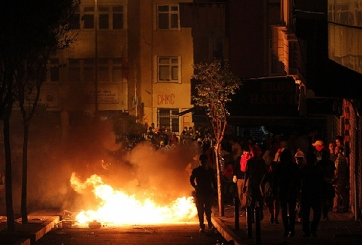 Kadıköy\'de Polis Müdahalesi