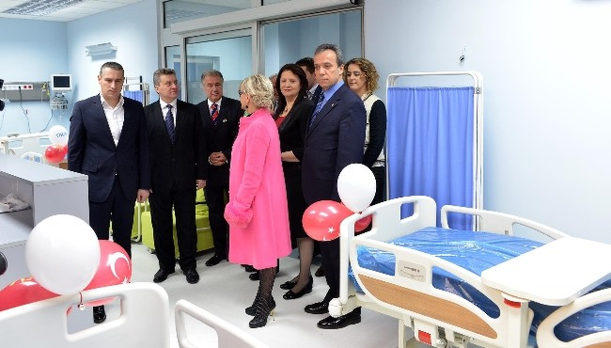 Makedonya\'da Üsküp Çocuk Hastalıkları Kliniği ve Acil Merkezi Hizmete Açıldı