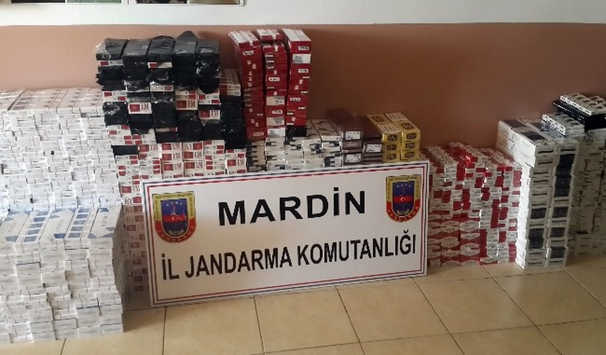 Mardin\'de 20 Bin 800 Paket Kaçak Sigara Ele Geçirildi