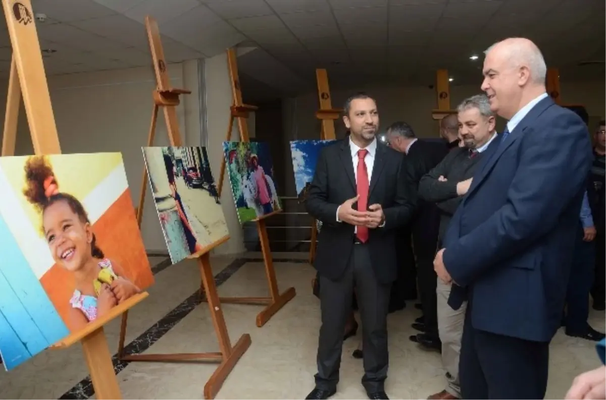 MEÜ Fotoğrafçılık Kursiyerleri Sergi Açtı